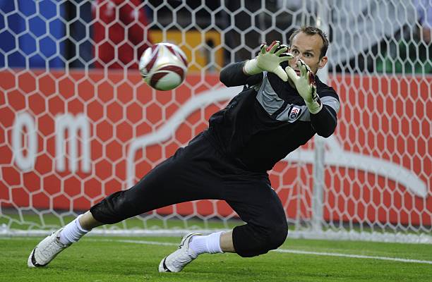 守位表現和 守位表現和